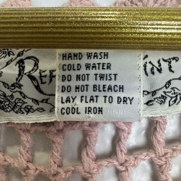 Vintage Y2K Womens Top L Pink Crochet Long Vest Boho Hippie Pearls Embellished - Picture 9 of 9